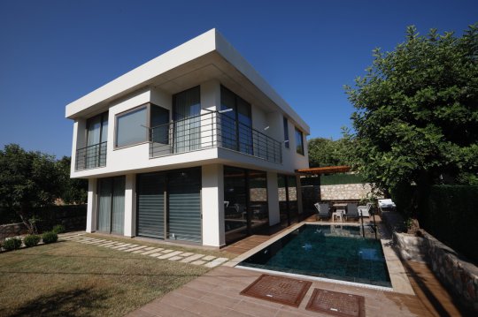 Villa Fenike Duo
