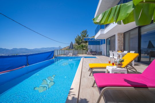 Villa Avalon