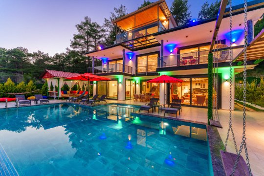 Villa Çamlıova Exclusive