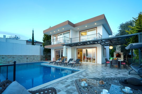 Villa Erden Duo, Konforlu Tatil Villası