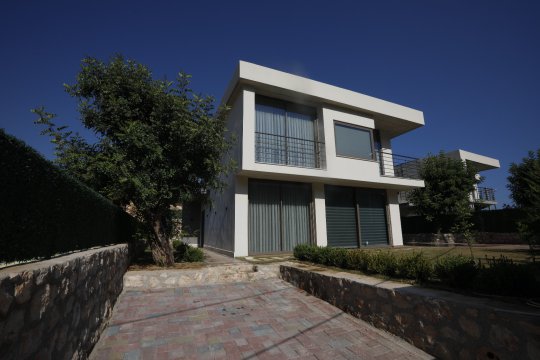 Villa Fenike Duo