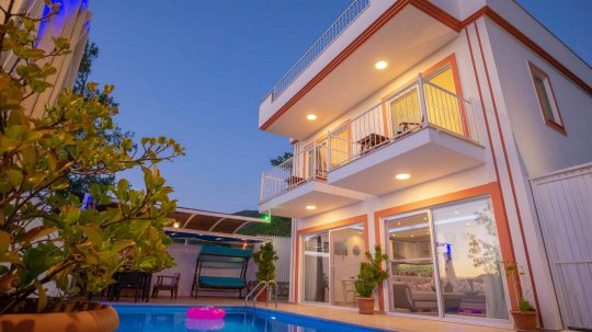 Villa Kızılçık Şerbeti