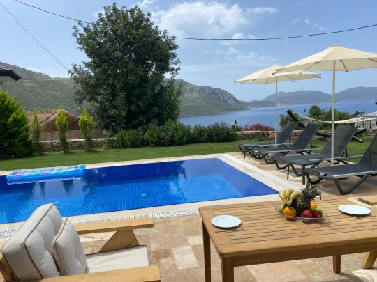 Villa Kızılcık Şerbeti