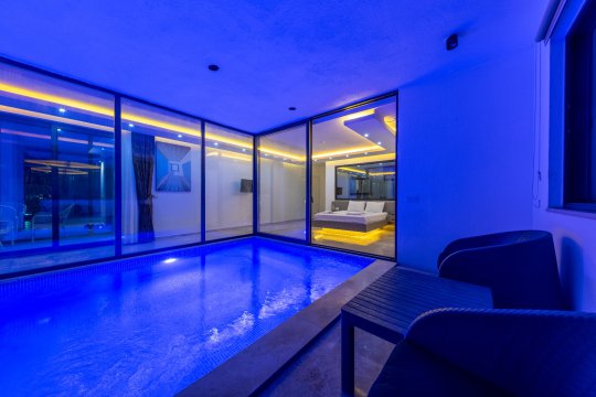 Villa Suvari Duo