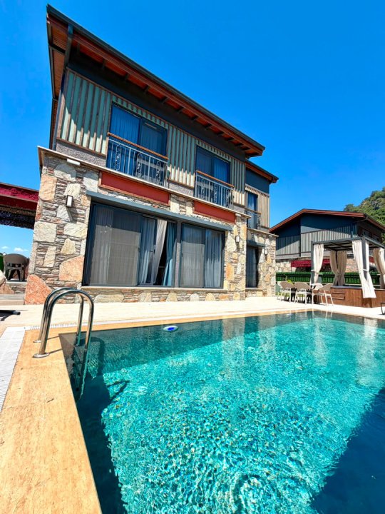 Villa Şampiyon