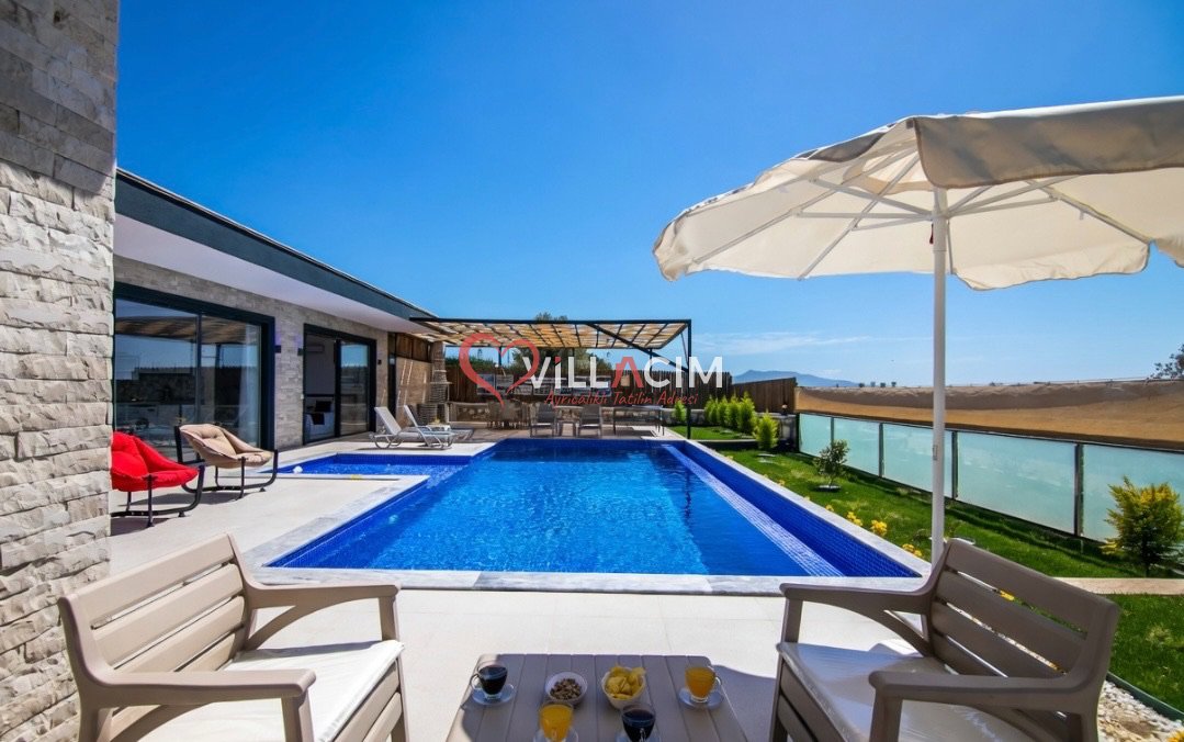 Villa Mimoza