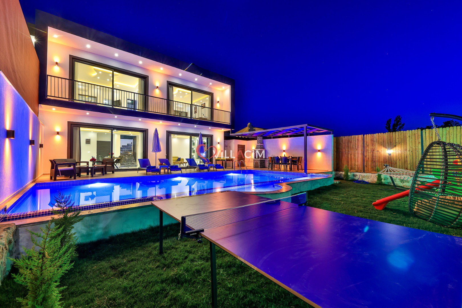 Villa White Castle